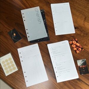 8lotus Oct box items